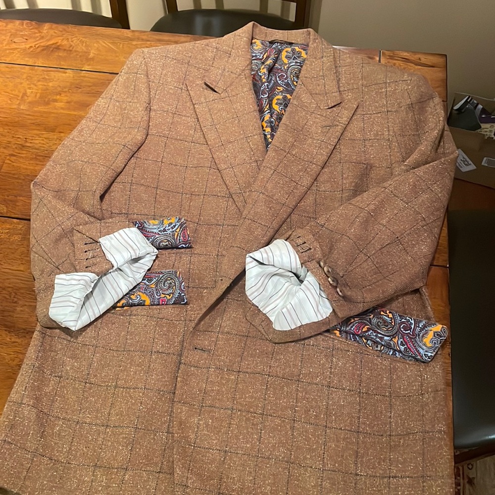 Domenico Spano(CUSTOM)Saks Fifth Avenue, flax/silk 46R, windowpane sport coat.